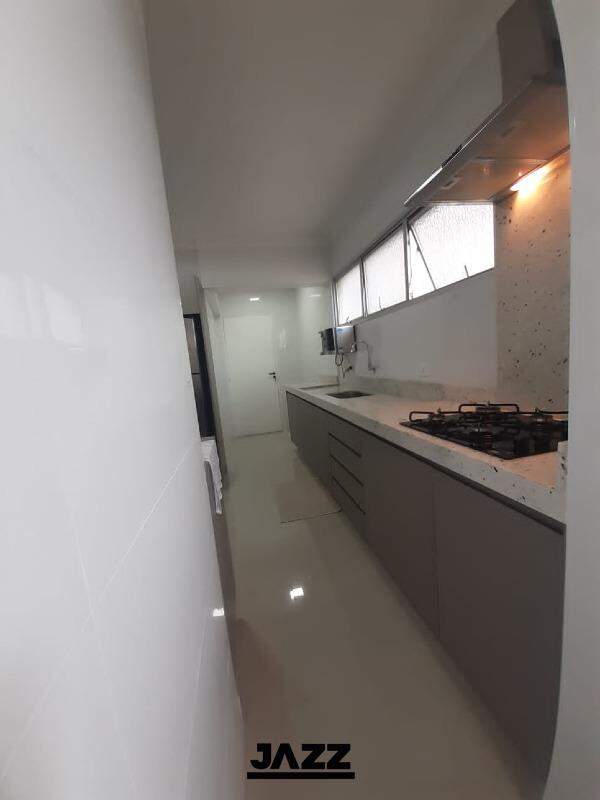 Apartamento à venda com 3 quartos, 86m² - Foto 12