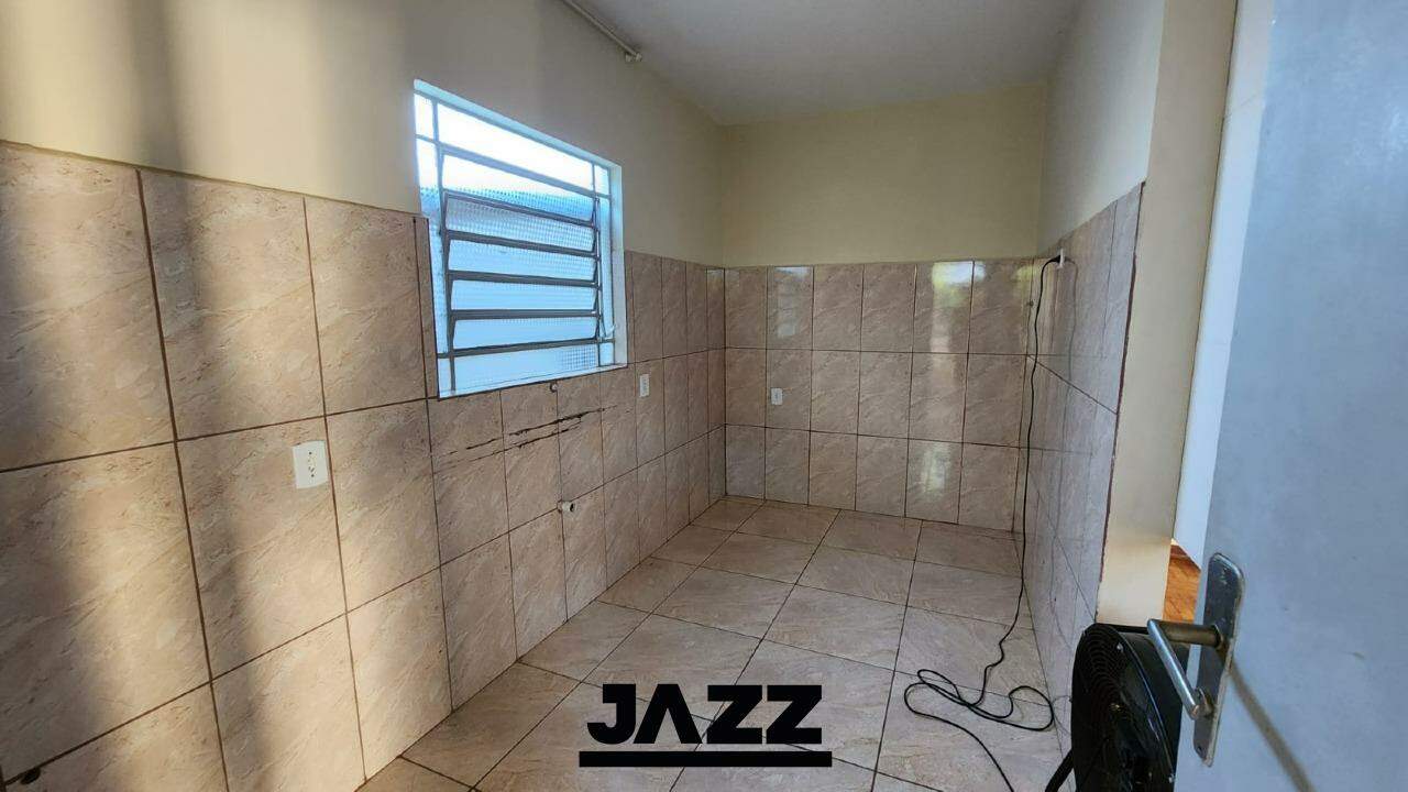 Casa à venda com 3 quartos, 132m² - Foto 10