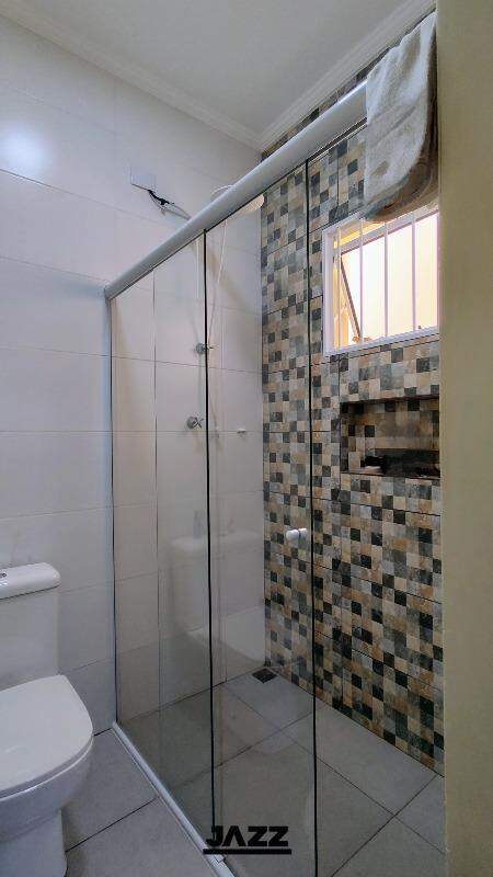 Casa à venda com 2 quartos, 130m² - Foto 13