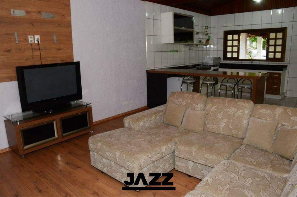 Fazenda à venda com 4 quartos, 80m² - Foto 2