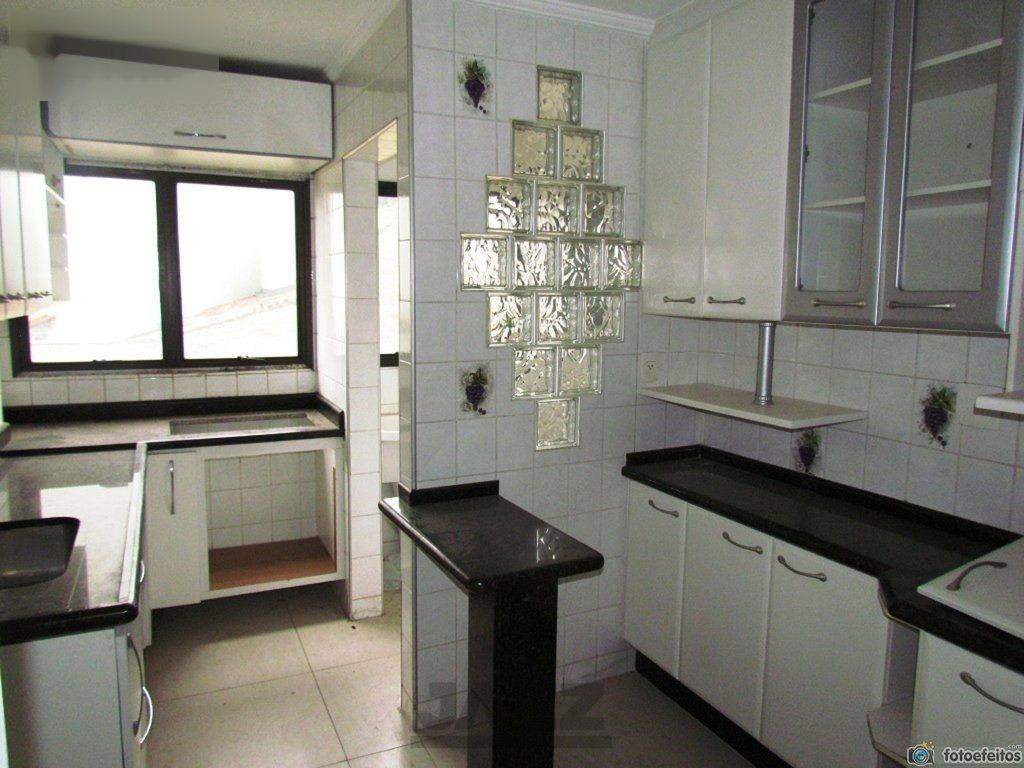 Apartamento à venda com 2 quartos, 95m² - Foto 31