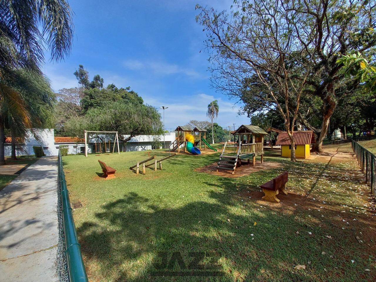 Casa de Condomínio à venda com 3 quartos, 236m² - Foto 48