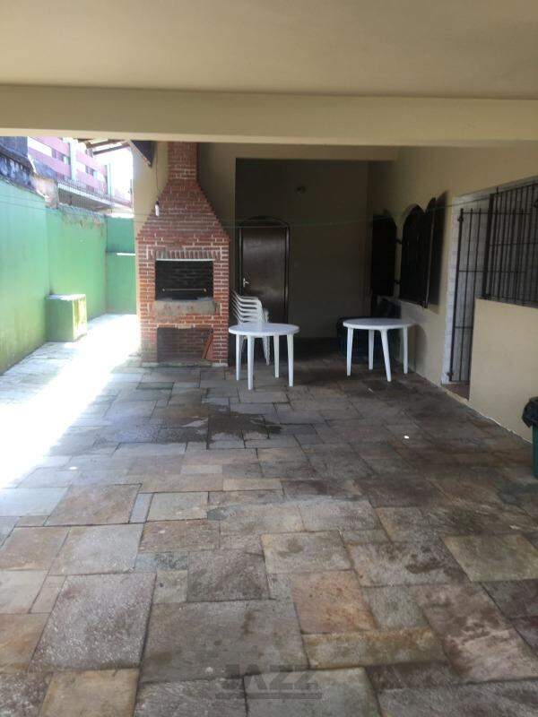 Casa à venda com 4 quartos, 241m² - Foto 16