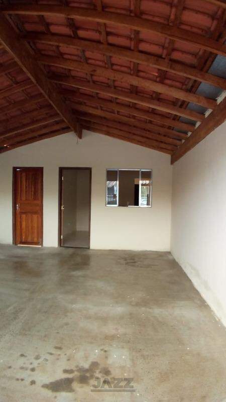 Casa à venda com 2 quartos, 99m² - Foto 1