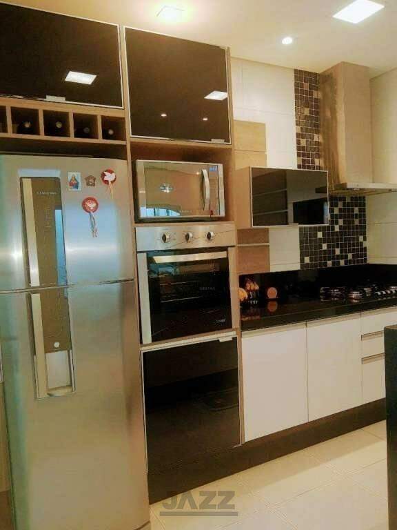 Casa à venda com 3 quartos, 255m² - Foto 18