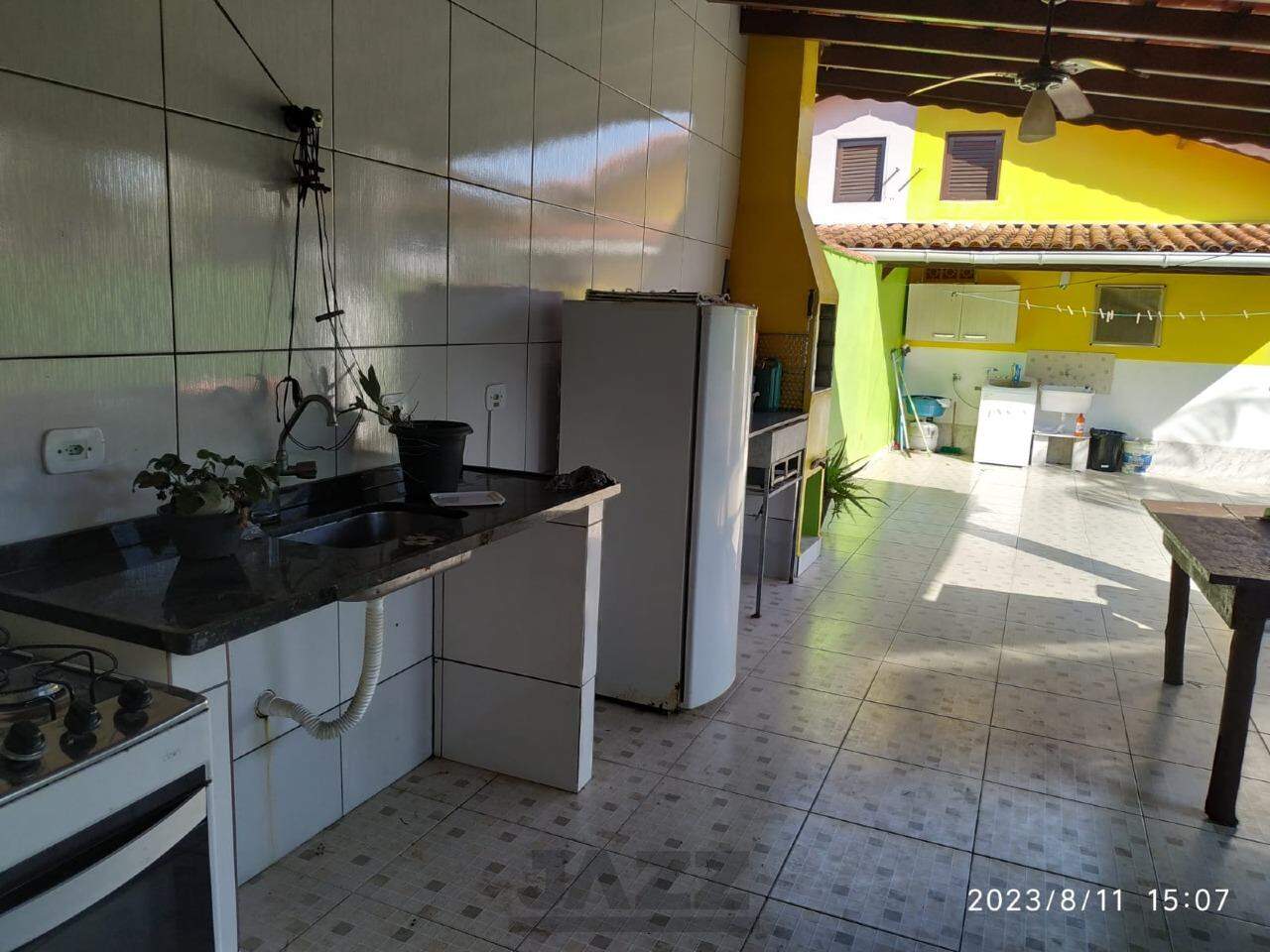 Casa à venda com 2 quartos, 127m² - Foto 26