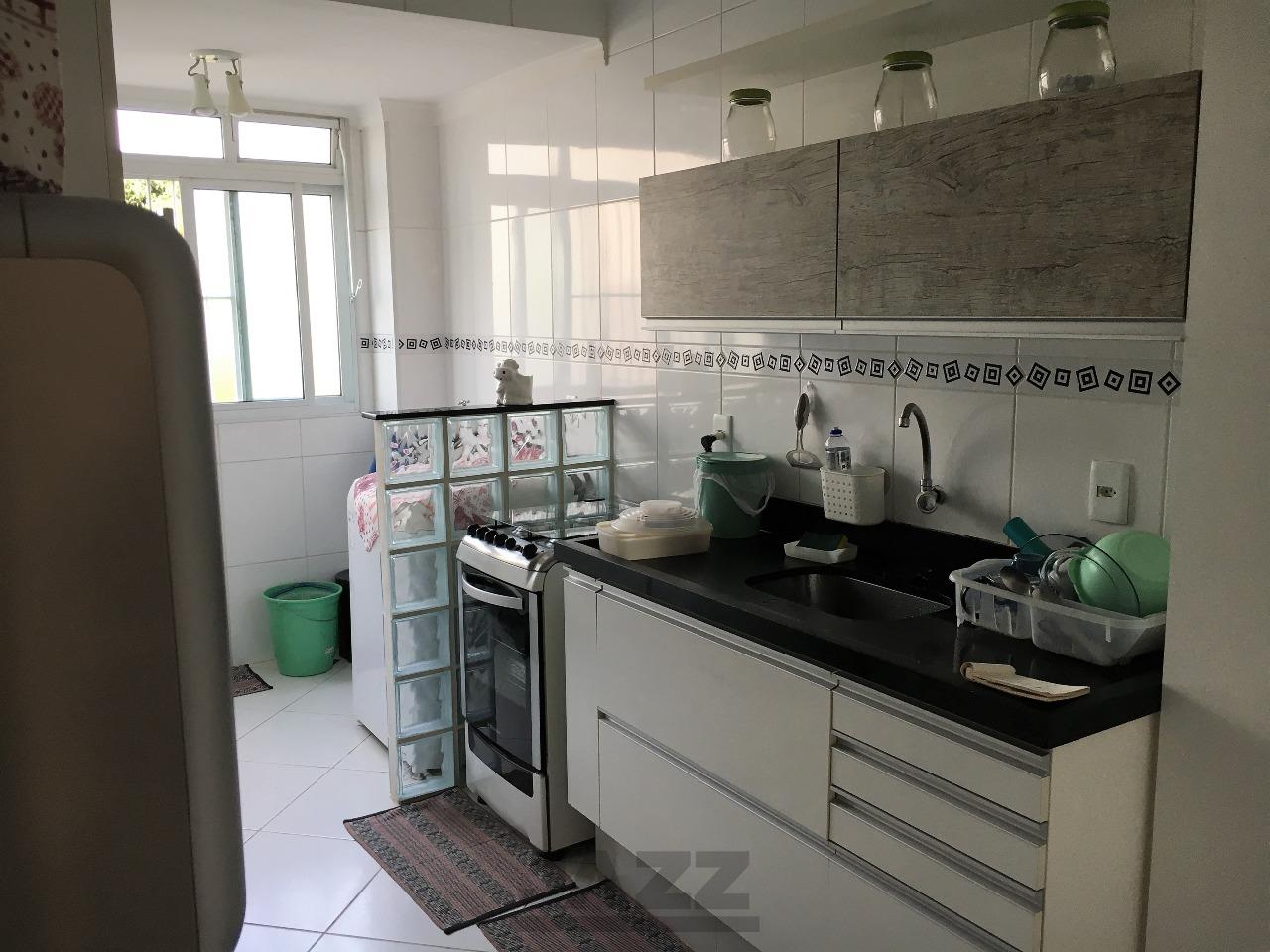 Apartamento à venda com 3 quartos, 77m² - Foto 10