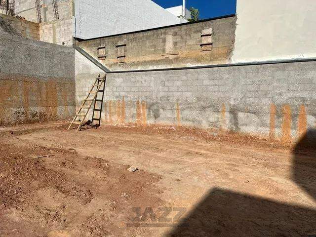 Terreno à venda, 360m² - Foto 2