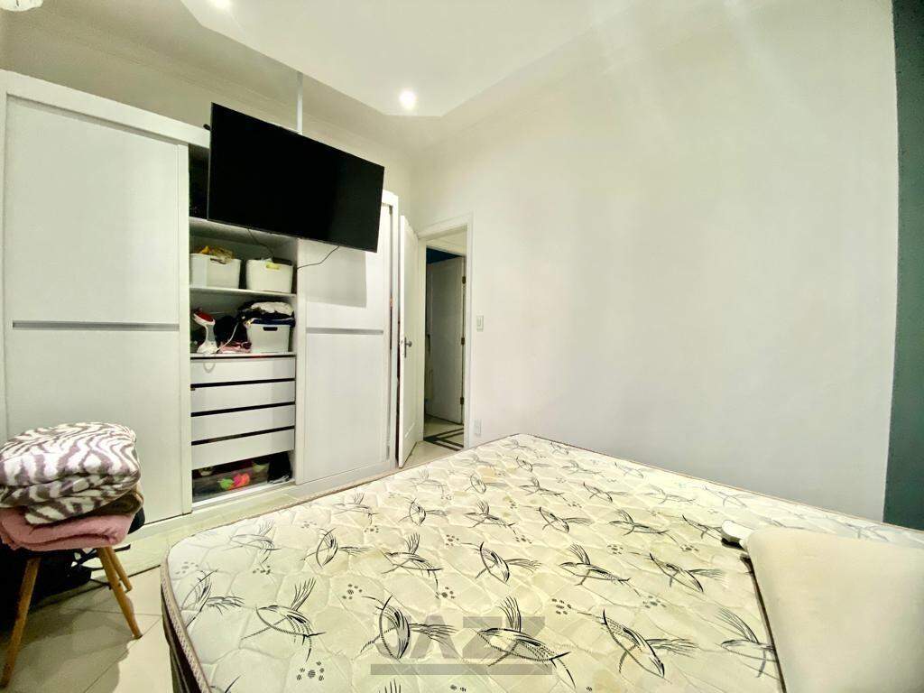 Apartamento à venda com 2 quartos, 120m² - Foto 3