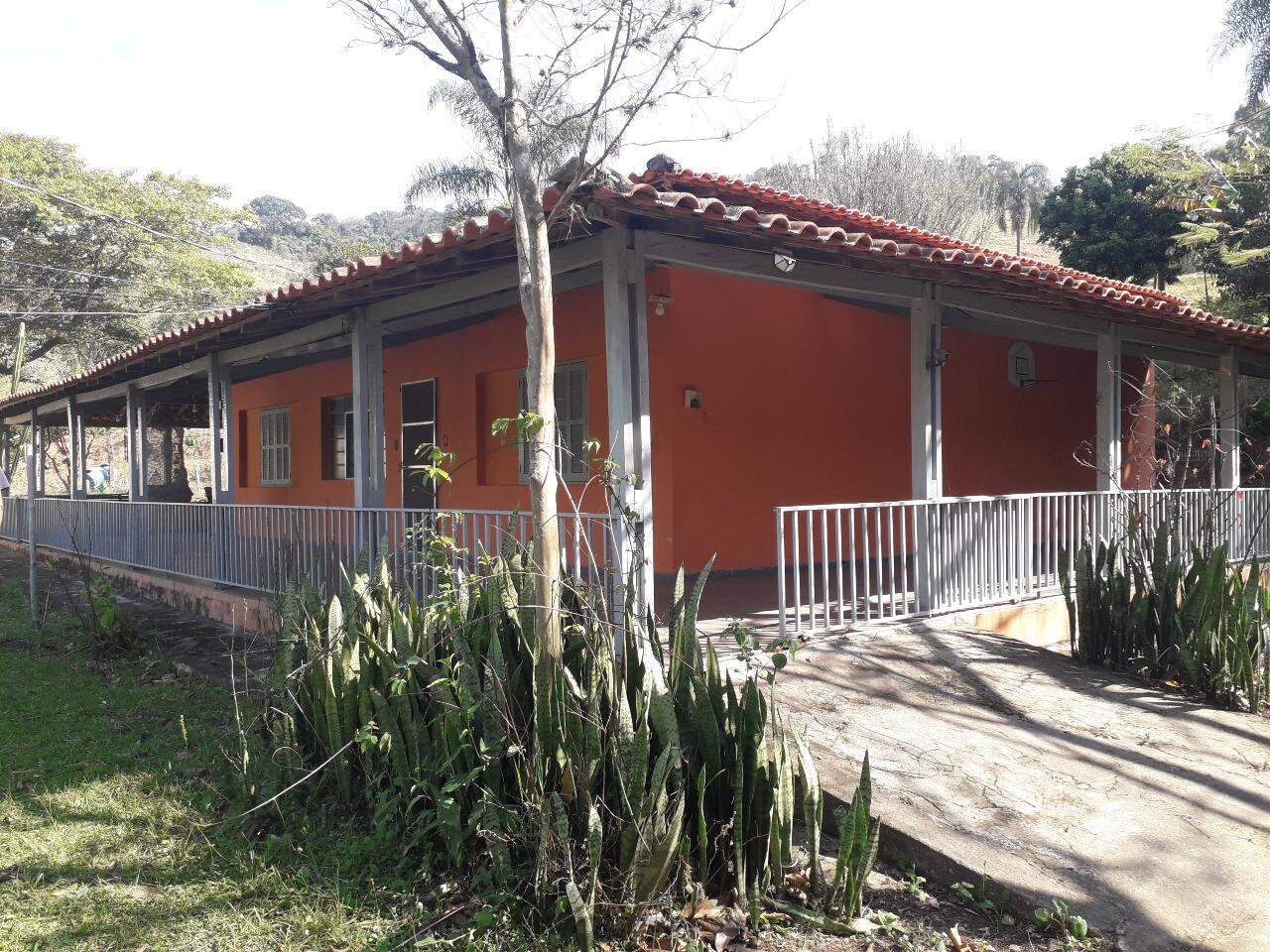 Fazenda à venda com 5 quartos, 367m² - Foto 11