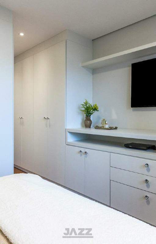 Apartamento à venda com 3 quartos, 205m² - Foto 25