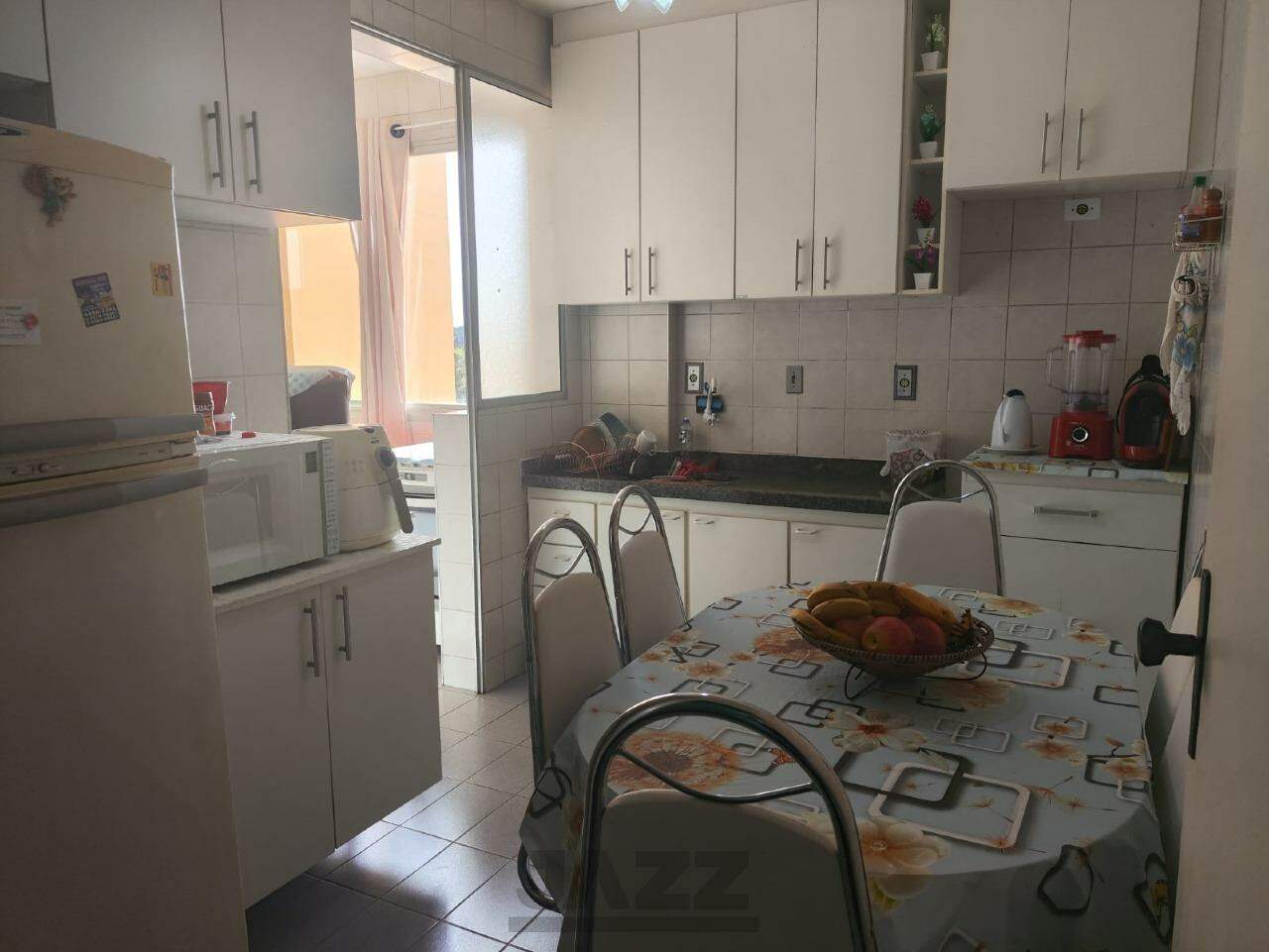 Apartamento à venda com 2 quartos, 76m² - Foto 12