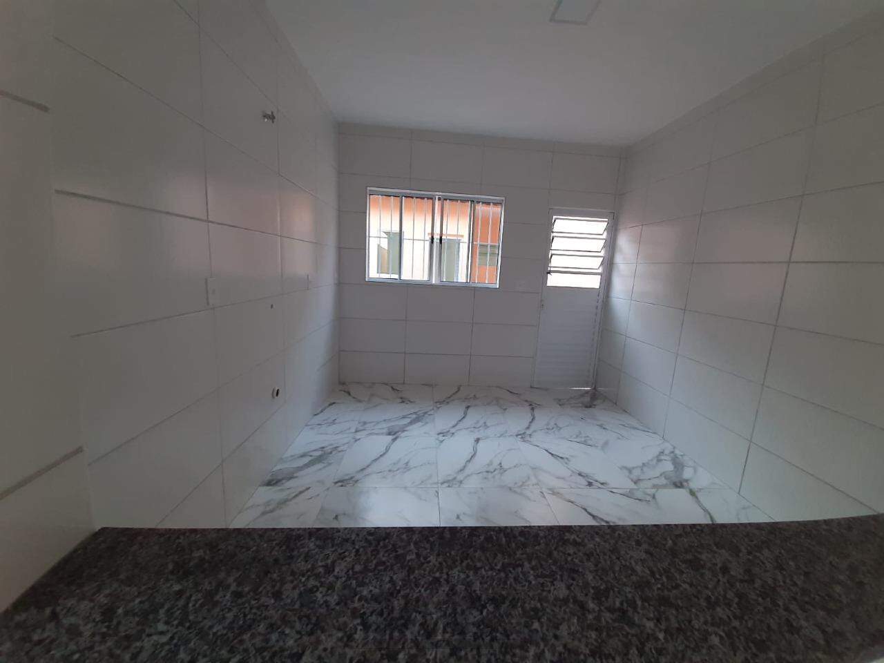 Casa à venda com 3 quartos, 98m² - Foto 18