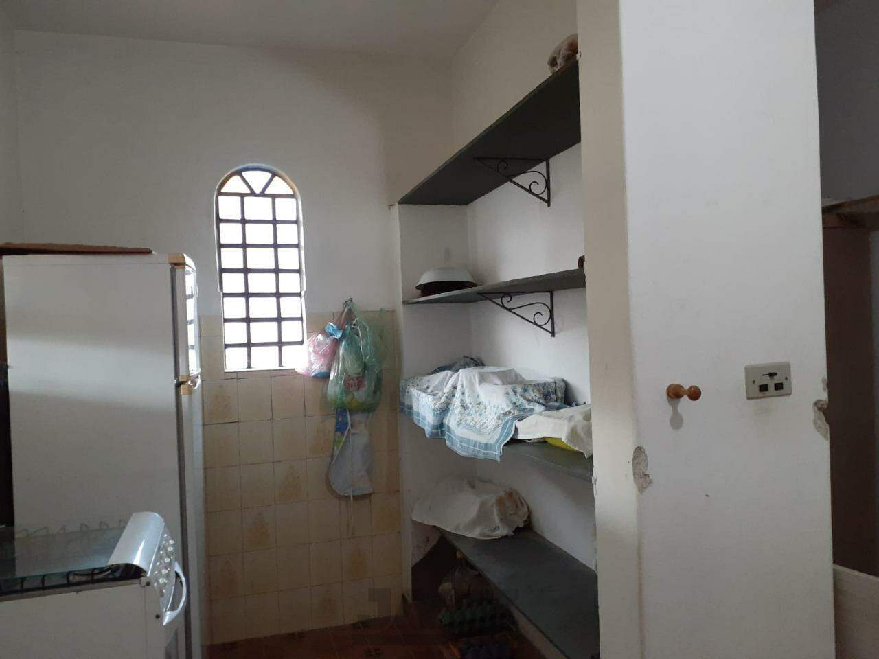 Casa à venda com 3 quartos, 250m² - Foto 24