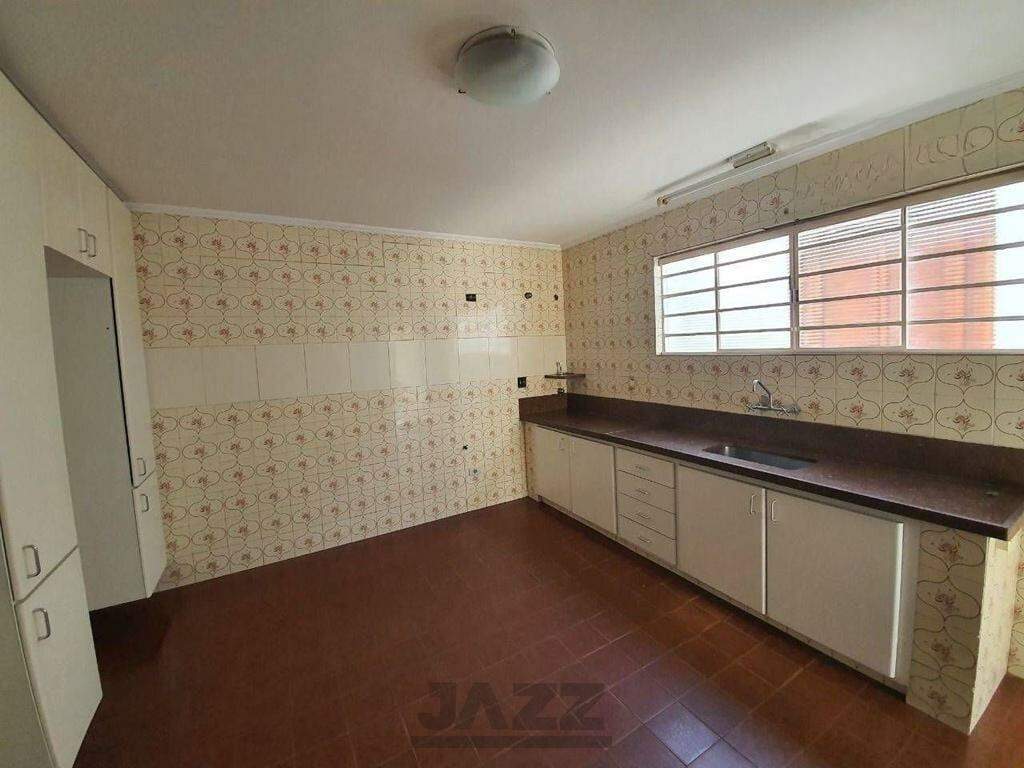 Casa à venda com 2 quartos, 138m² - Foto 3