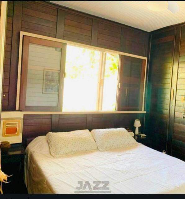 Casa à venda com 4 quartos, 250m² - Foto 18