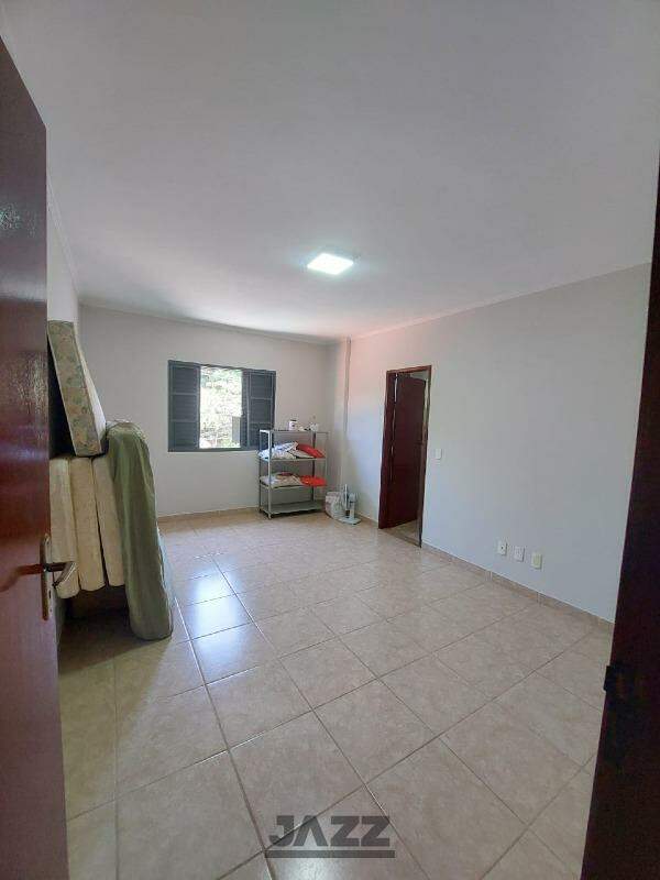 Casa à venda com 2 quartos, 119m² - Foto 3