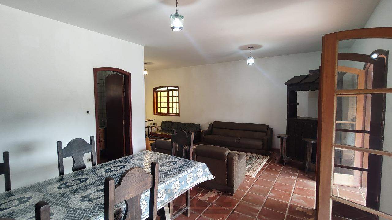 Fazenda à venda com 3 quartos, 303m² - Foto 16