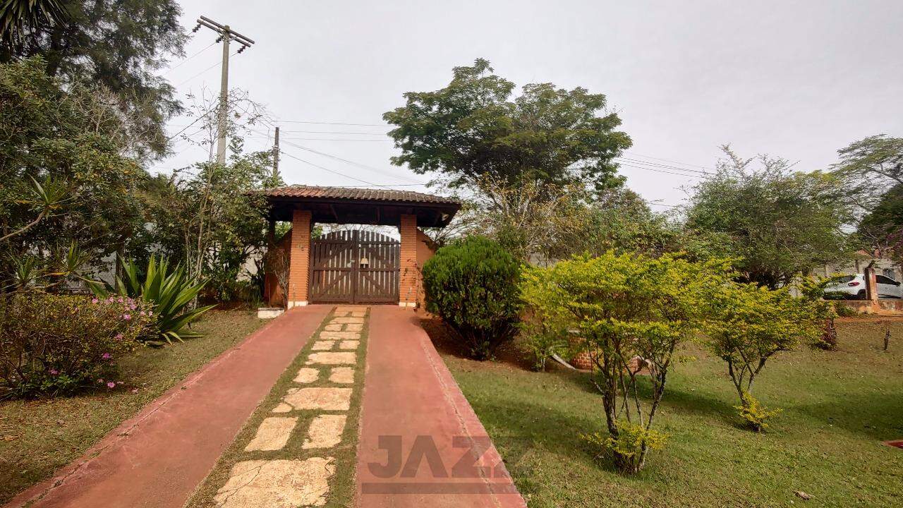 Fazenda à venda com 3 quartos, 303m² - Foto 2