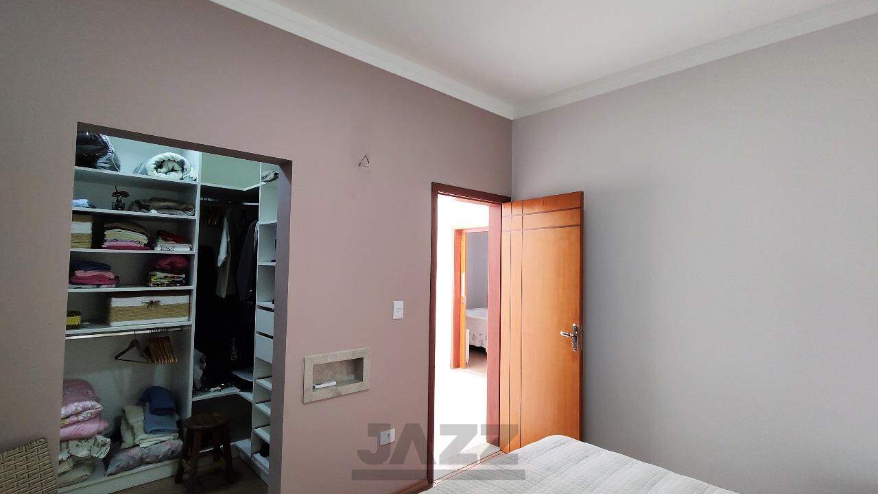 Casa de Condomínio à venda com 4 quartos, 240m² - Foto 17