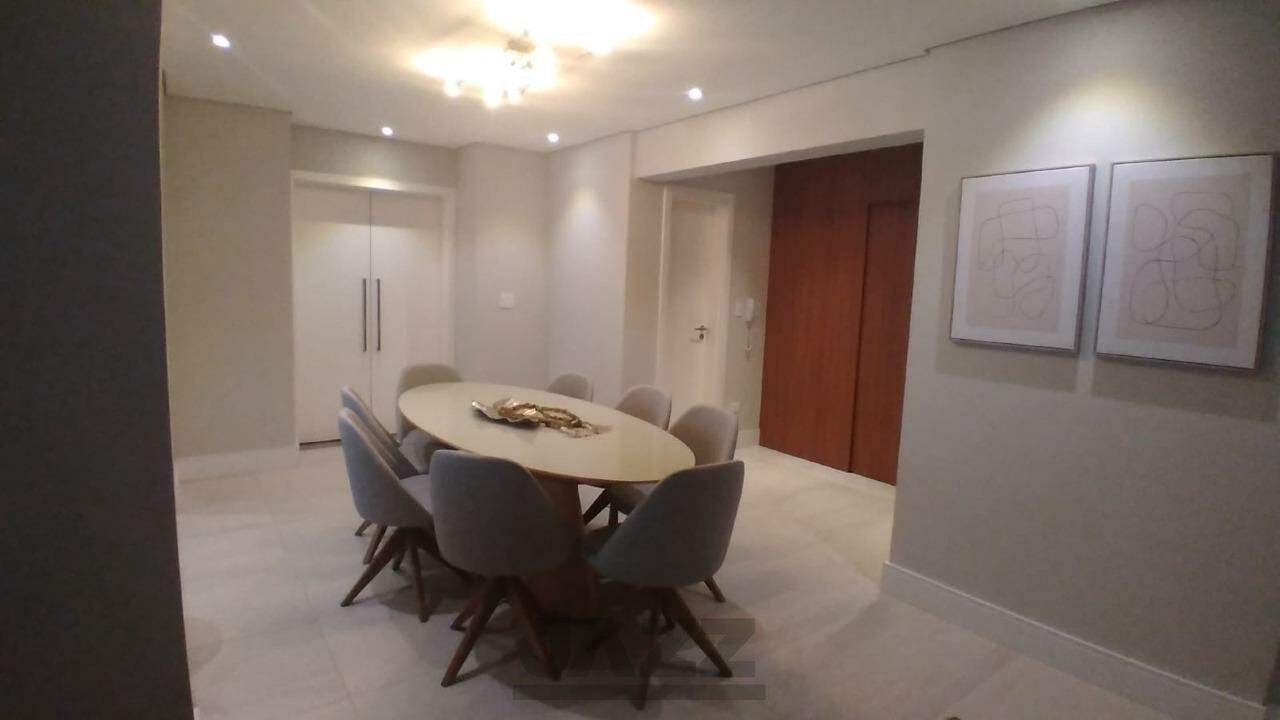 Apartamento à venda com 3 quartos, 156m² - Foto 11