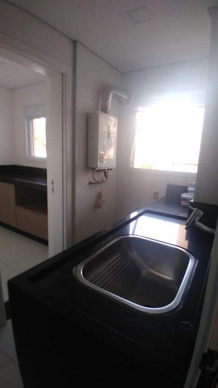 Apartamento à venda com 3 quartos, 156m² - Foto 18