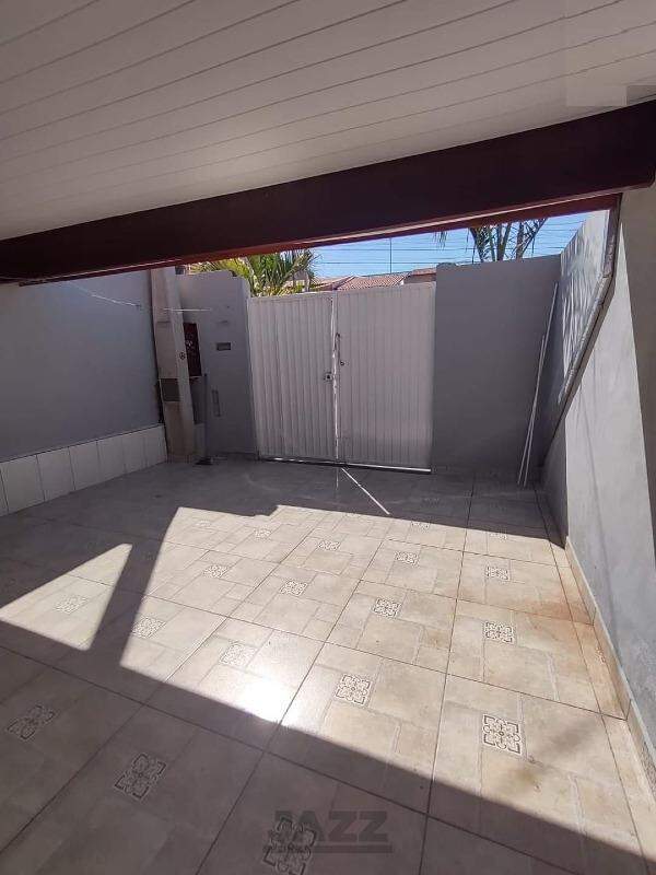 Casa à venda com 1 quarto, 60m² - Foto 4