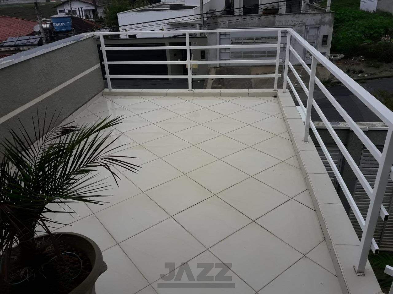 Casa à venda com 3 quartos, 100m² - Foto 11