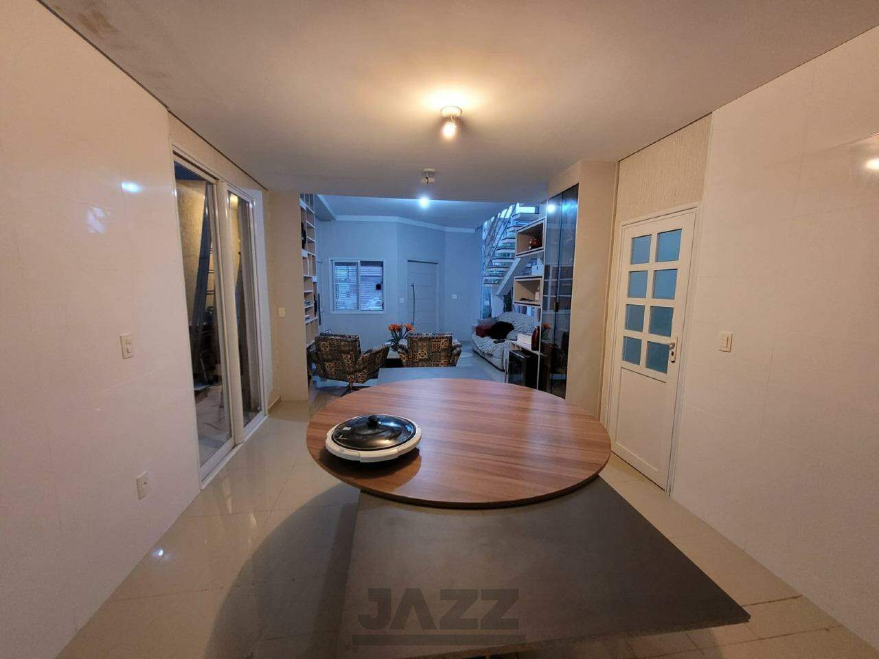 Casa à venda com 3 quartos, 100m² - Foto 7