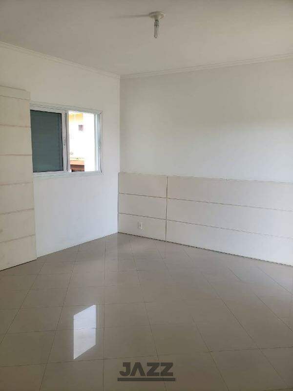 Casa à venda com 4 quartos, 349m² - Foto 15