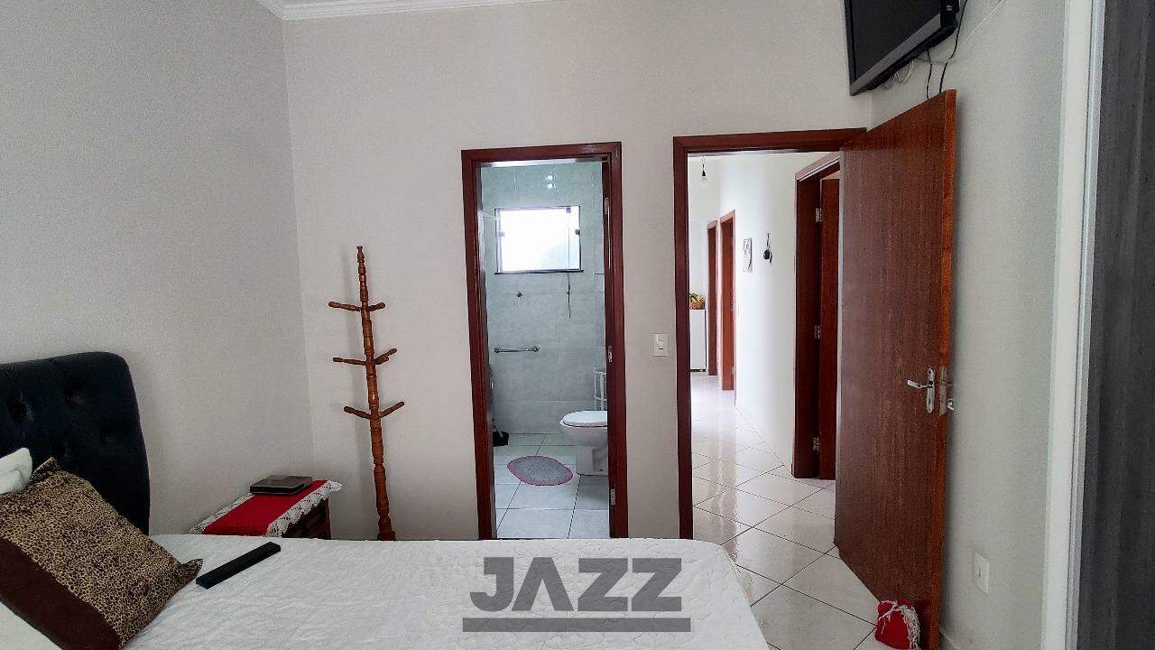 Casa à venda com 3 quartos, 100m² - Foto 17