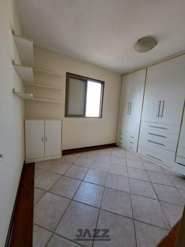 Apartamento à venda com 3 quartos, 76m² - Foto 8