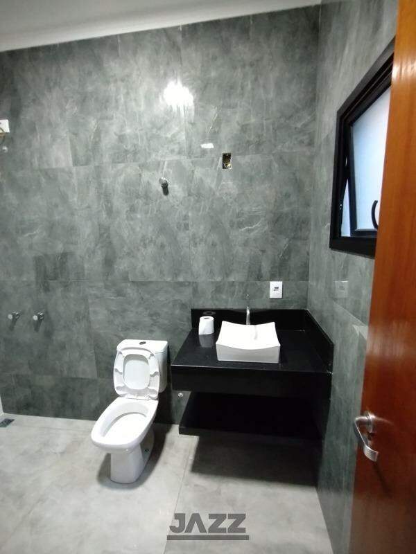 Casa à venda com 2 quartos, 136m² - Foto 14