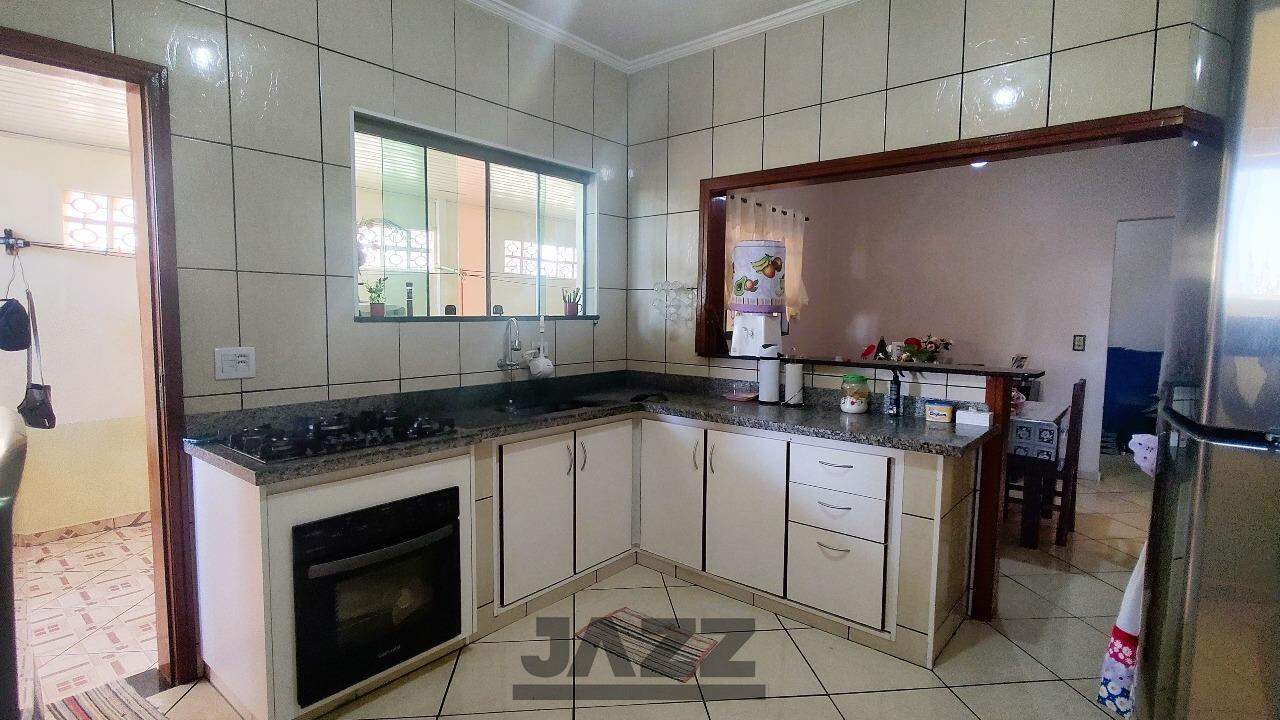 Casa à venda com 3 quartos, 171m² - Foto 8