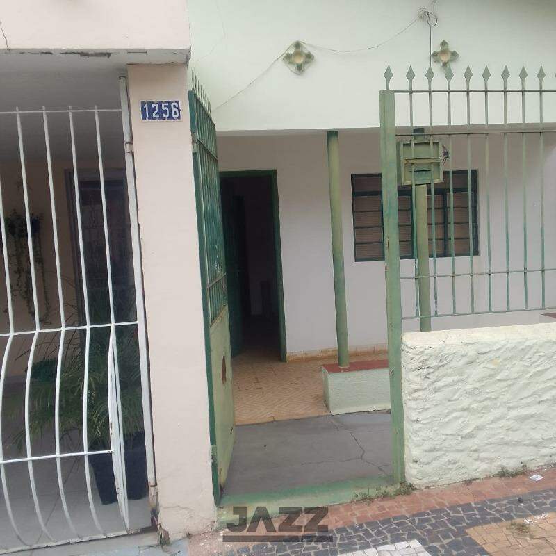 Casa à venda com 2 quartos, 100m² - Foto 3