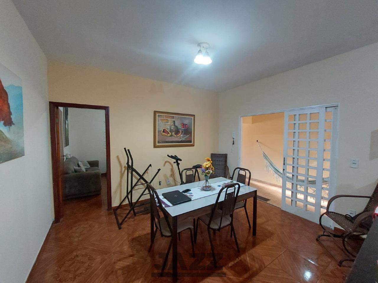 Casa à venda com 3 quartos, 129m² - Foto 40