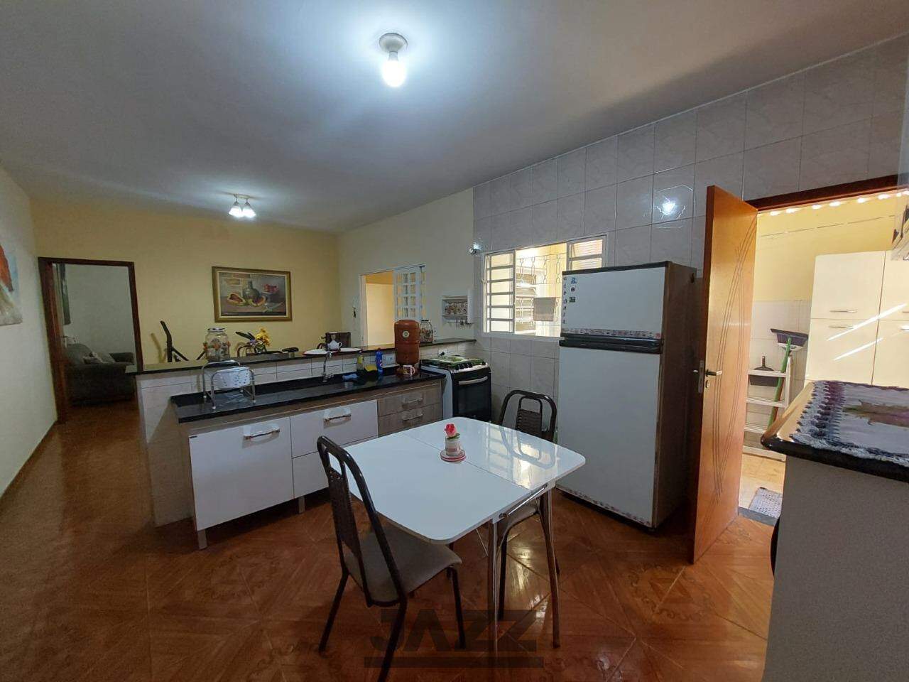 Casa à venda com 3 quartos, 129m² - Foto 42