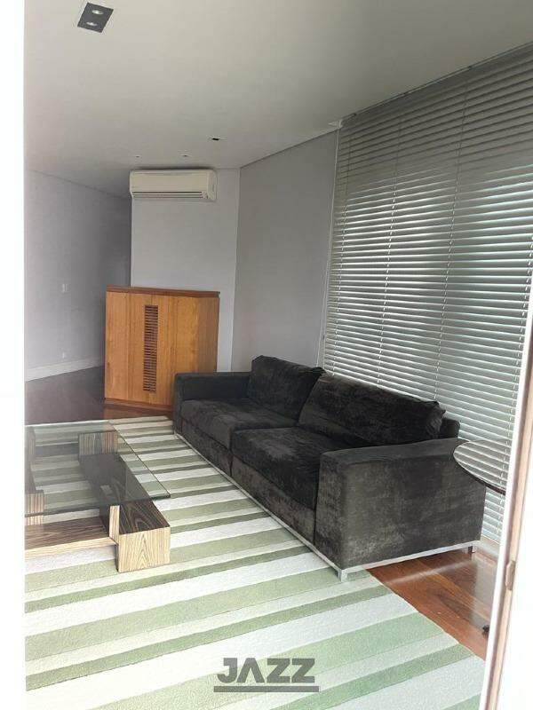 Apartamento à venda com 3 quartos, 174m² - Foto 4