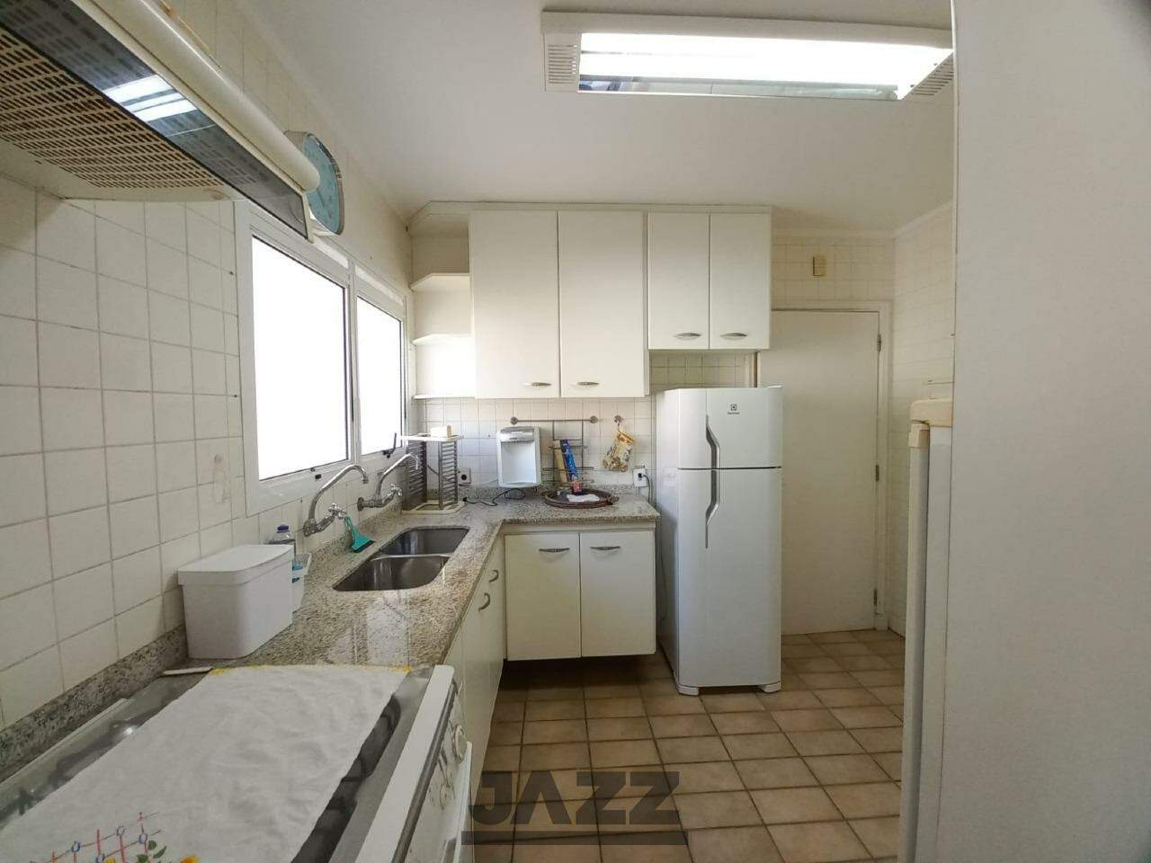 Apartamento à venda com 5 quartos, 160m² - Foto 10