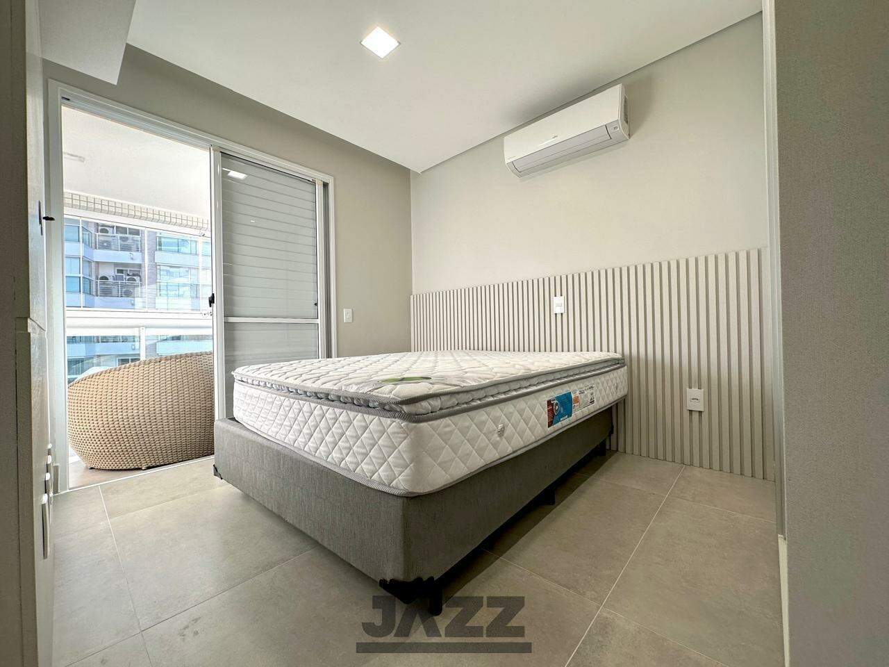 Apartamento à venda com 4 quartos, 114m² - Foto 13