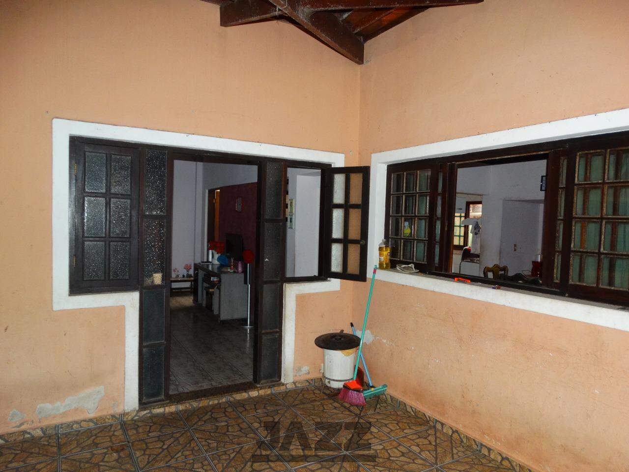 Casa à venda com 2 quartos, 100m² - Foto 9