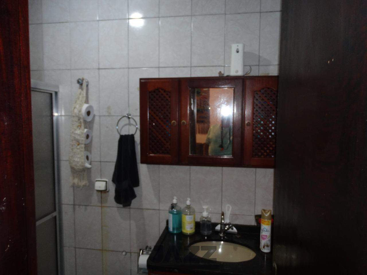 Casa à venda com 4 quartos, 220m² - Foto 28