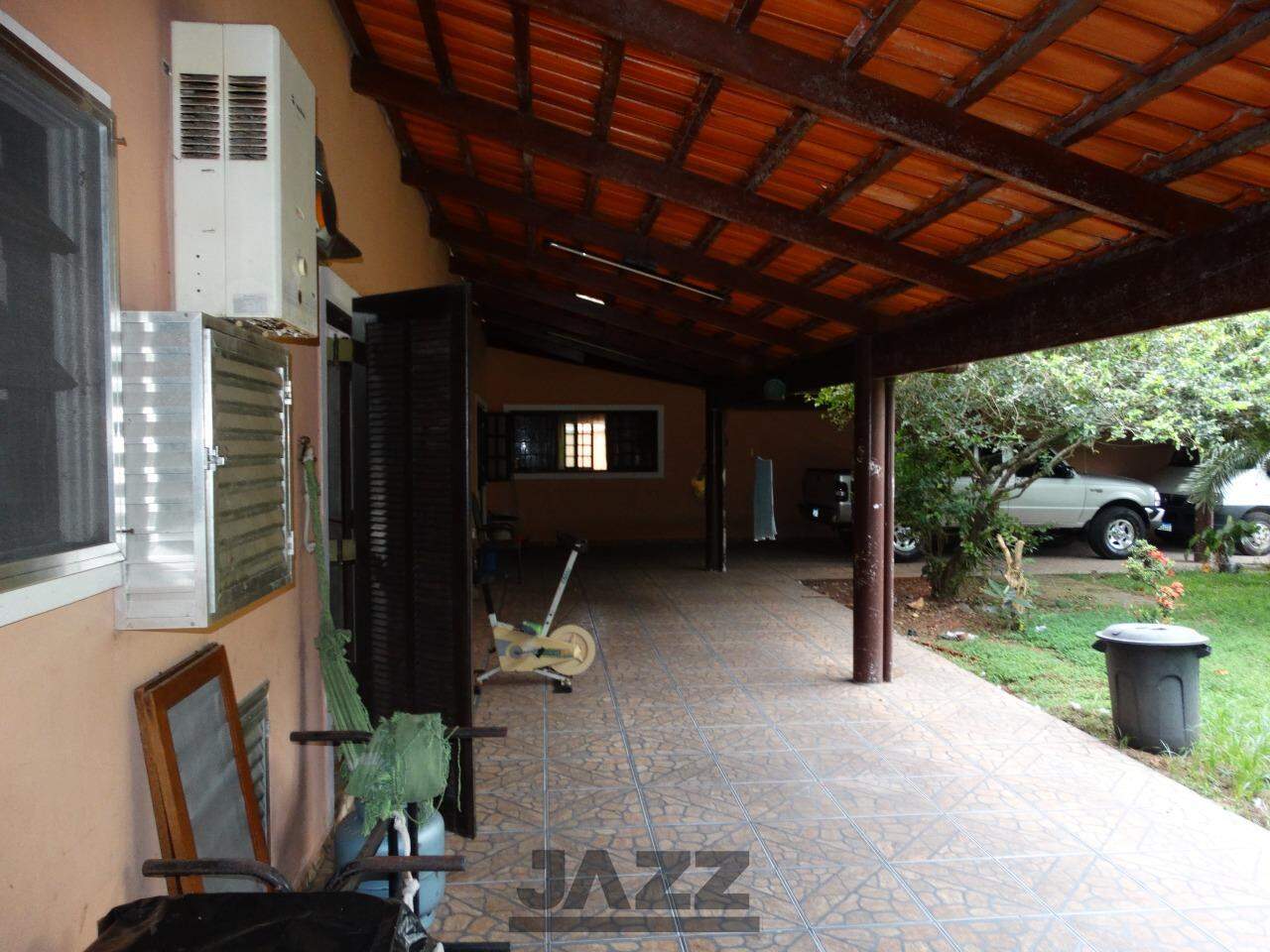 Casa à venda com 4 quartos, 220m² - Foto 4