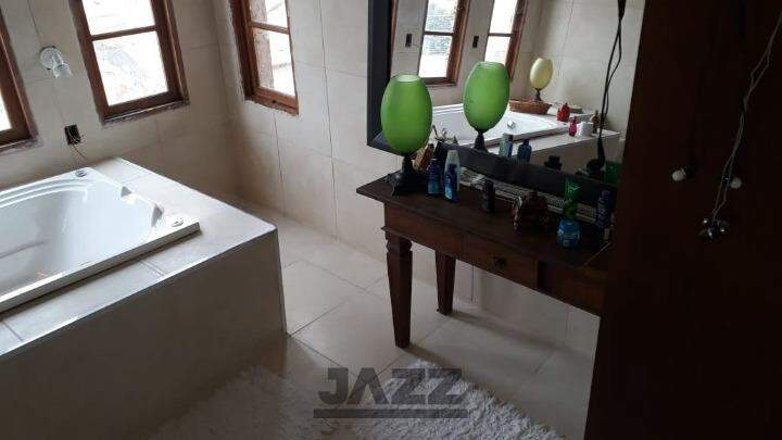 Casa à venda com 4 quartos, 700m² - Foto 19