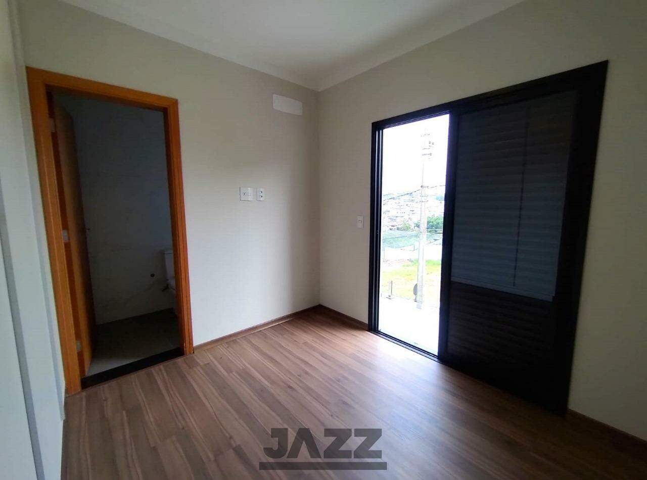 Casa de Condomínio à venda com 3 quartos, 225m² - Foto 31