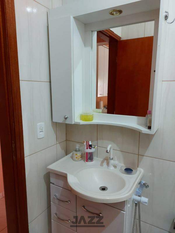 Casa à venda com 2 quartos, 70m² - Foto 23