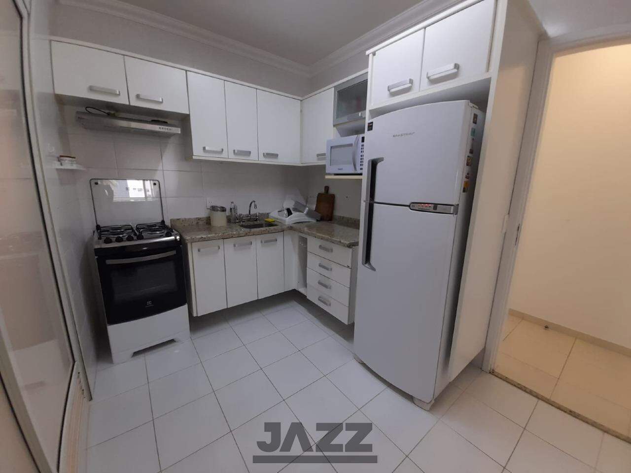 Apartamento à venda com 3 quartos, 118m² - Foto 4