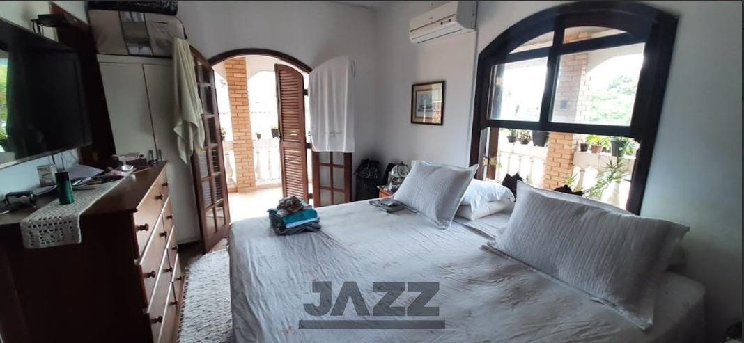 Casa à venda com 6 quartos, 300m² - Foto 17