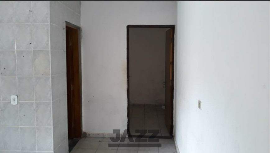 Casa à venda com 6 quartos, 300m² - Foto 14