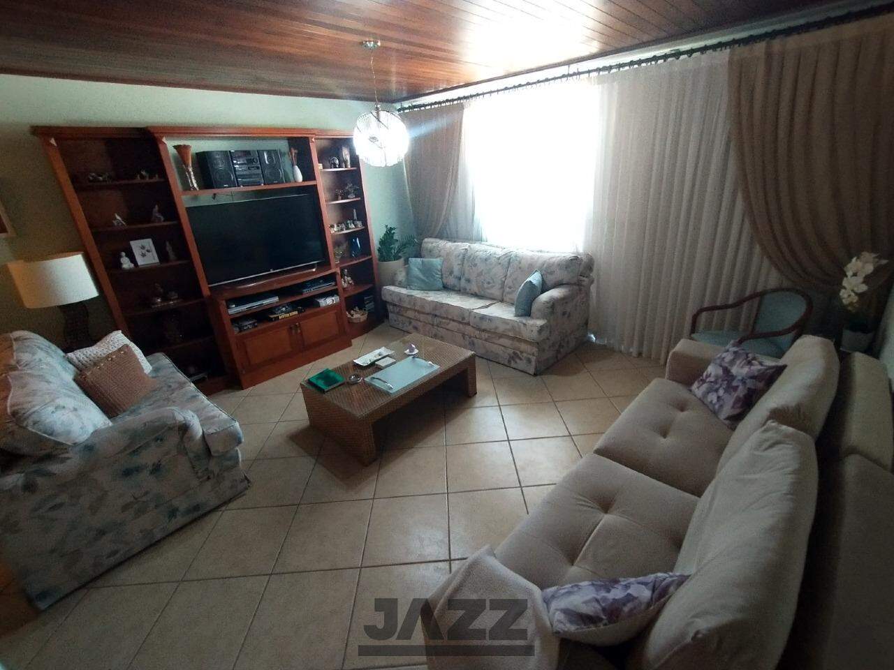 Apartamento, 3 quartos, 152 m² - Foto 1